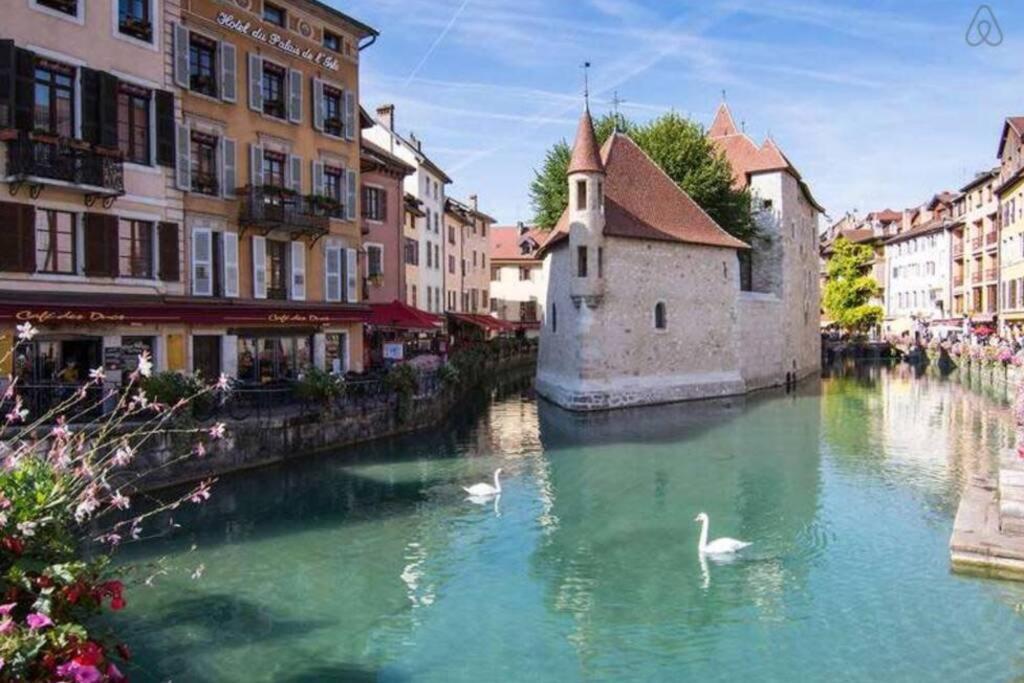 La Pepite D'Annecy - Hyper Centre & Au Calme & Balcon Lägenhet Exteriör bild